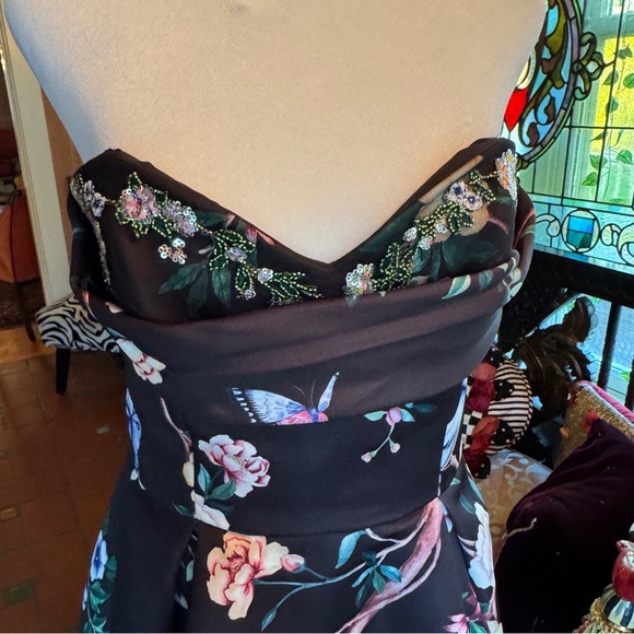 Marchesa Strapless Floral Gown - Picture 3 of 12